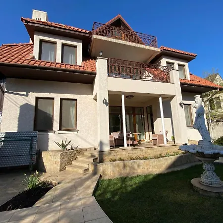 Country house Jardin Odesa